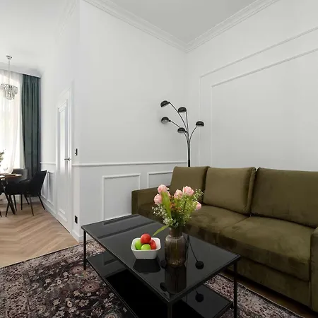 Apartament Komfortowy Blisko Kolejkowa We Wrocławiu By Renters *